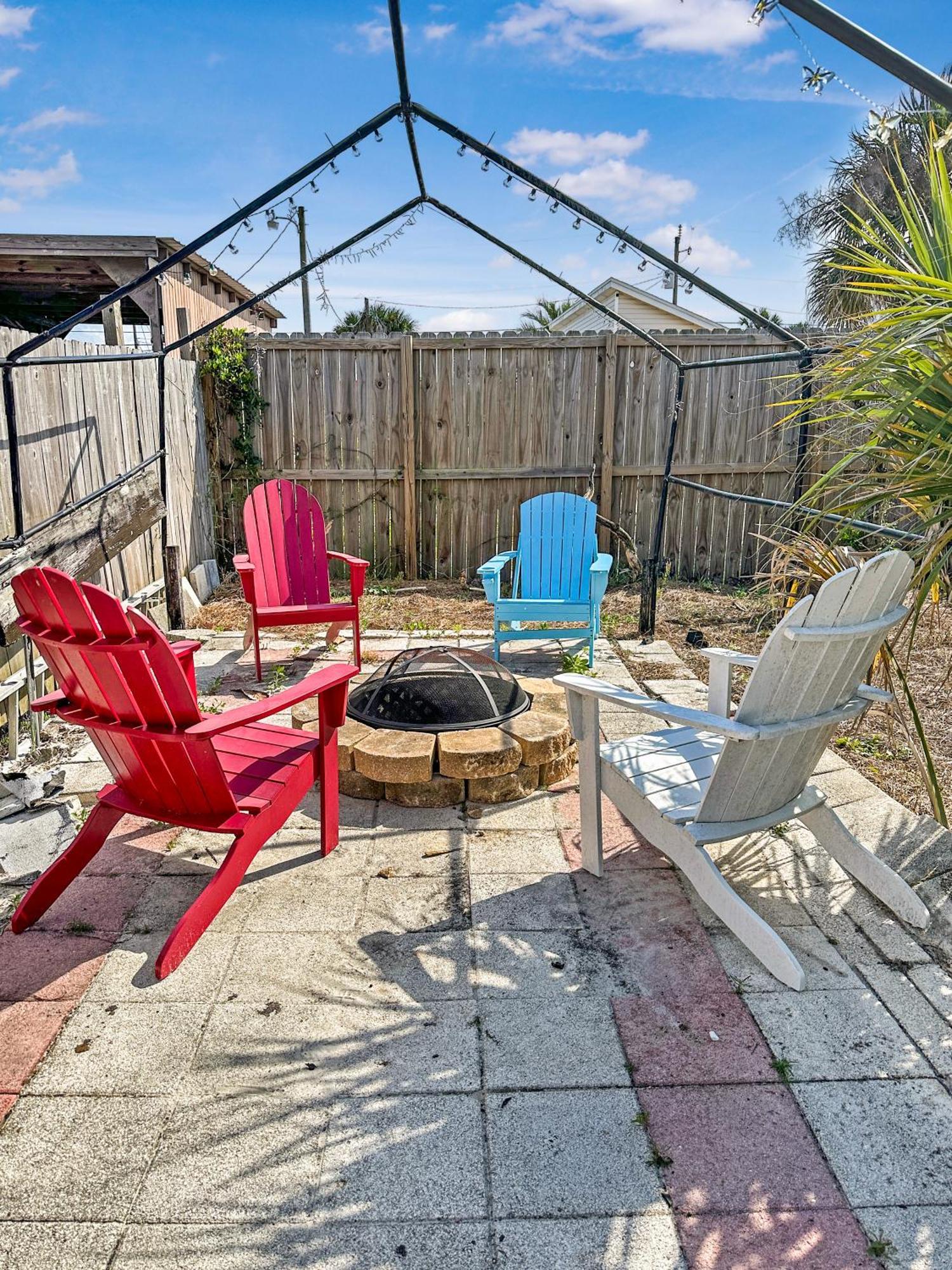 Peaceful Lydia Hide-O-Way - Unwind Near Beach, Breakfast, Spa & Go-Karts! Panama City Beach Bagian luar foto